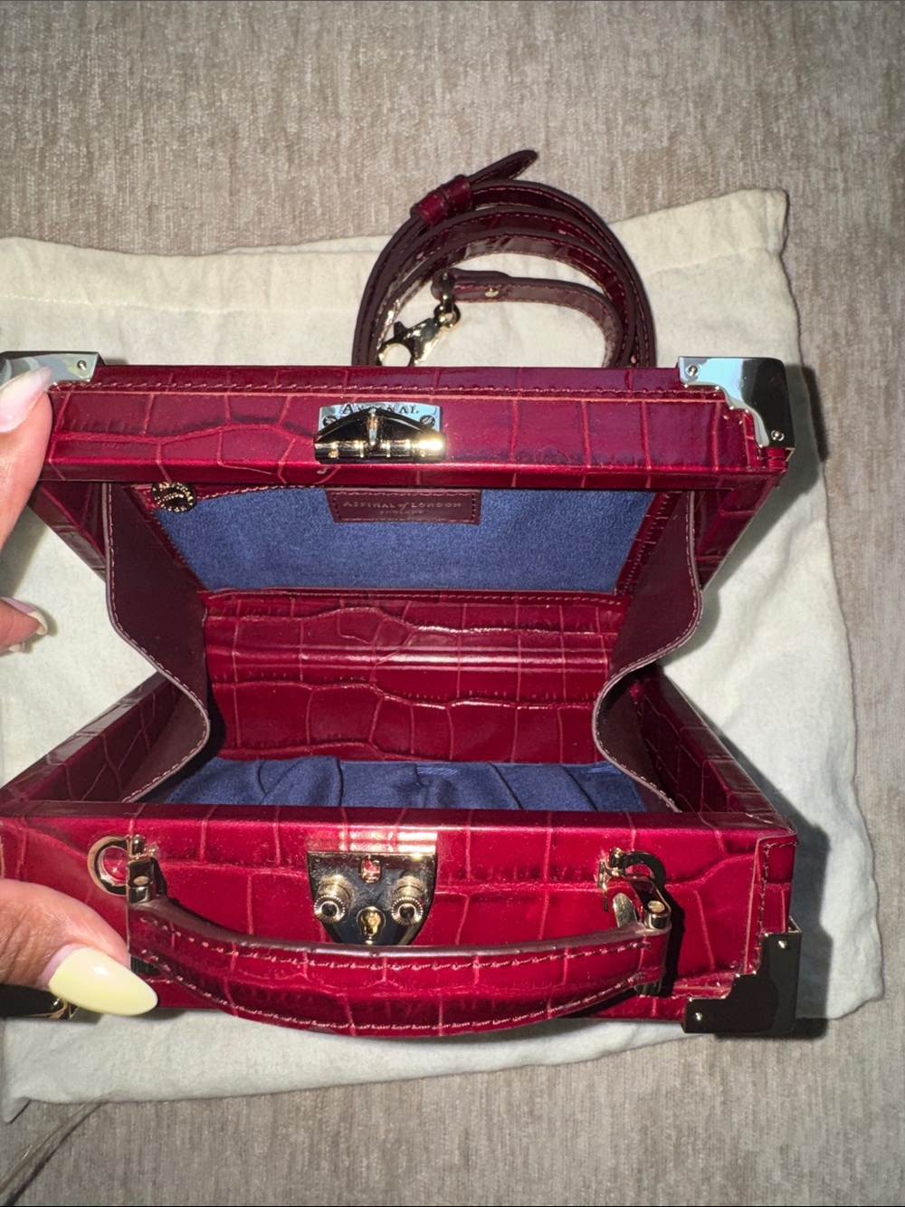 Aspinal of London Mini Croc-Embossed Top Trunk Handle Bag in Burgundy - Picture 5 of 6
